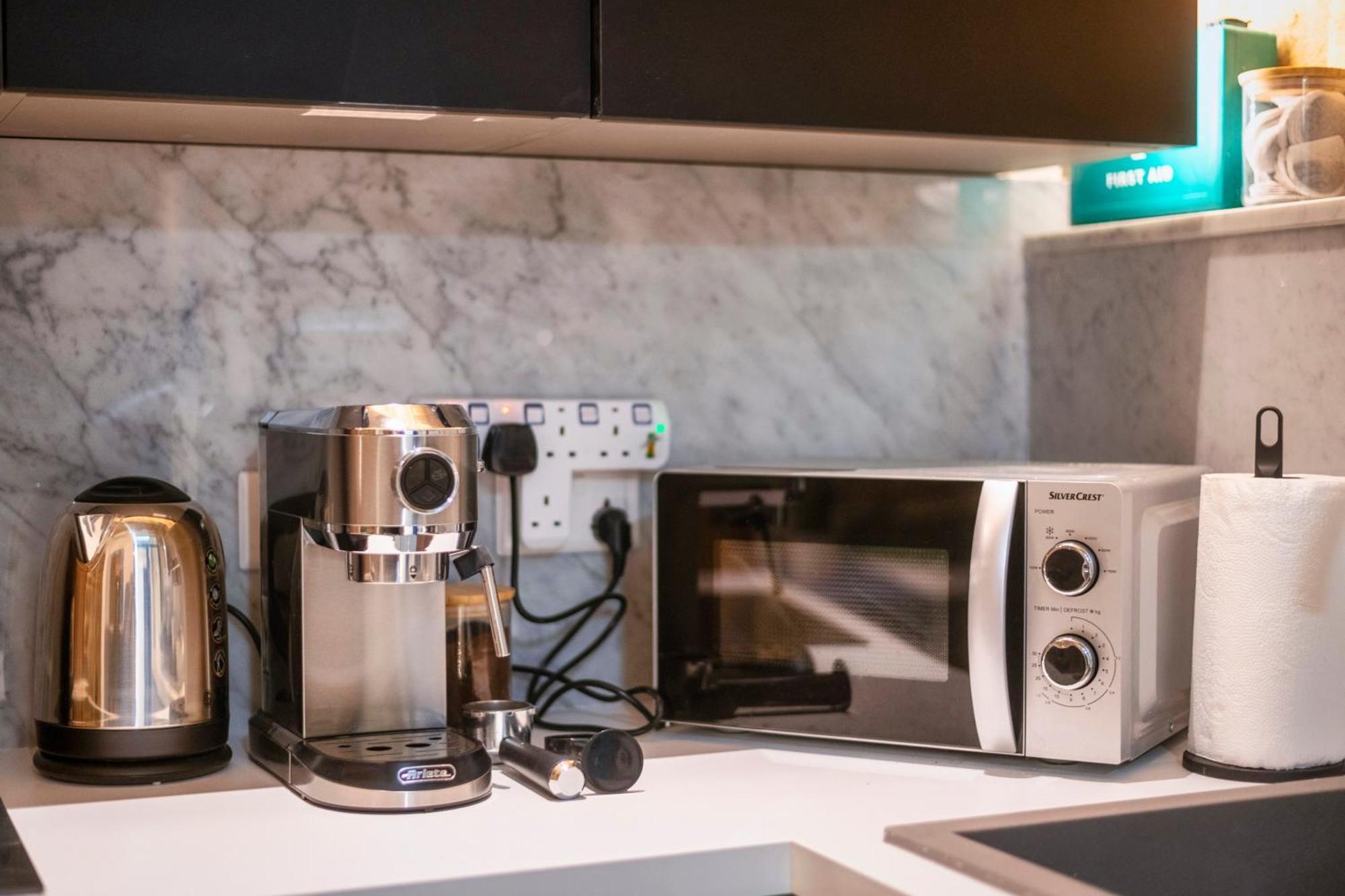 Mandera'S Boutique Suites & Dorms Valletta Ngoại thất bức ảnh