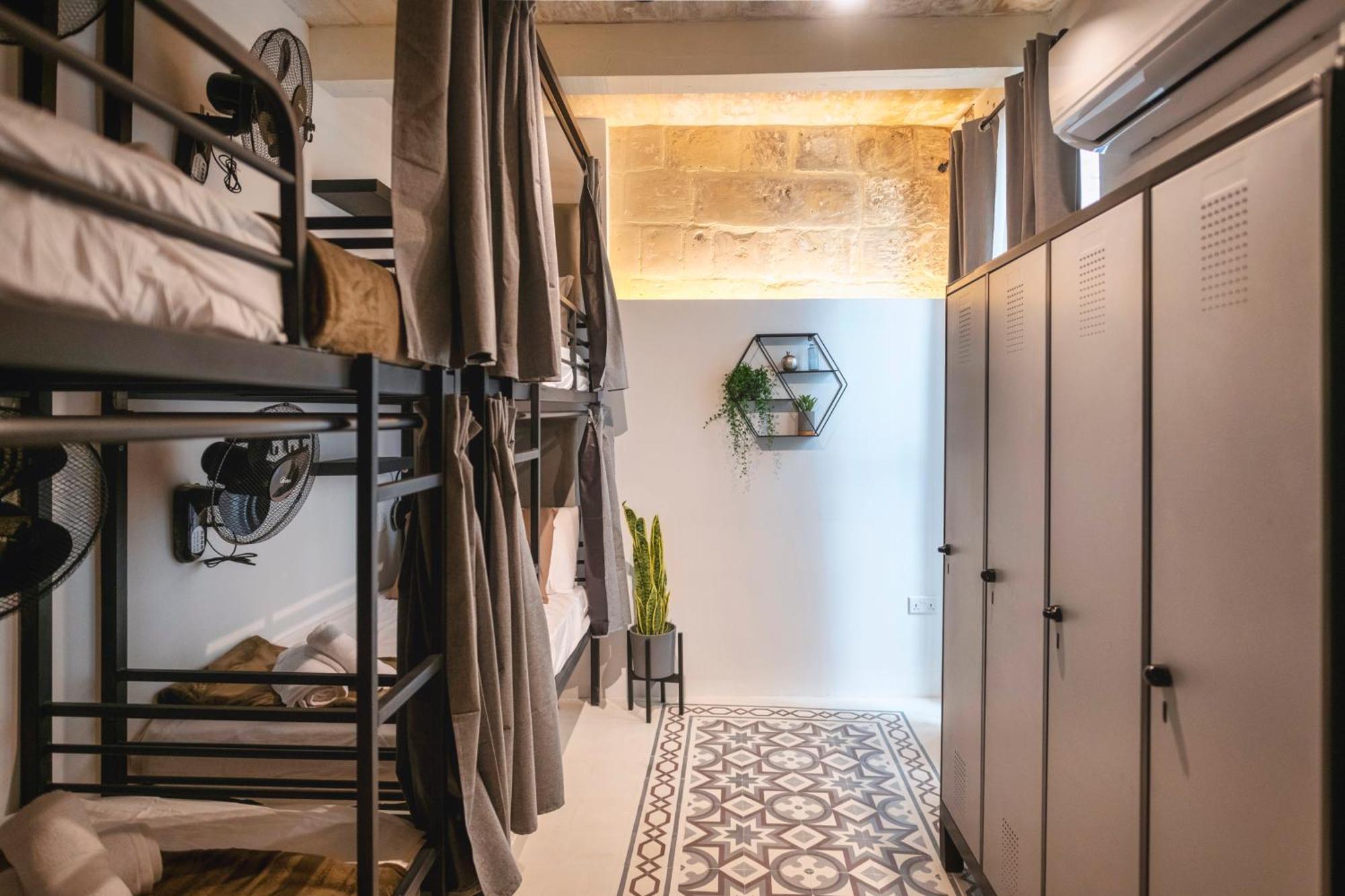 Mandera'S Boutique Suites & Dorms Valletta Ngoại thất bức ảnh