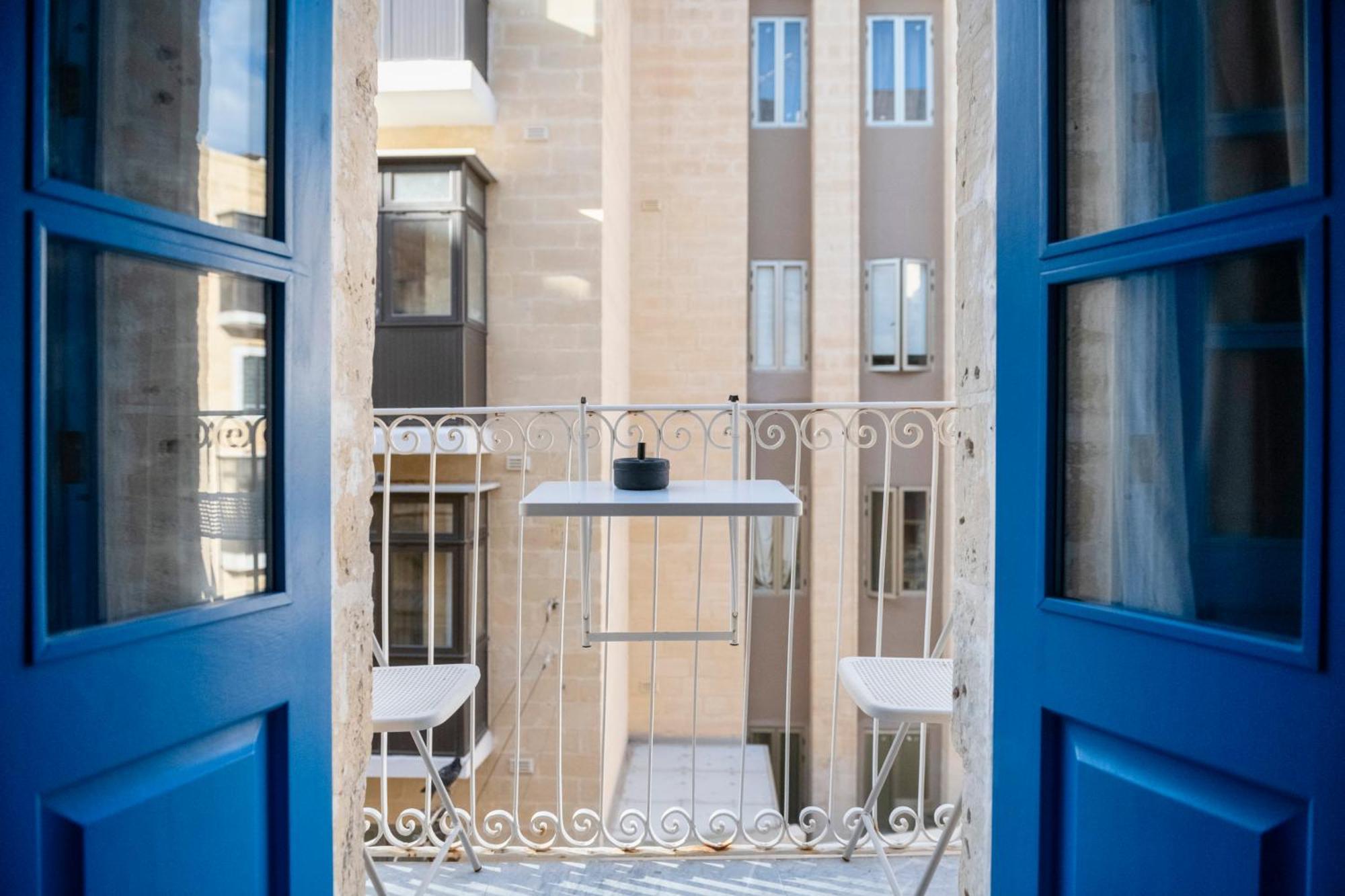 Mandera'S Boutique Suites & Dorms Valletta Ngoại thất bức ảnh