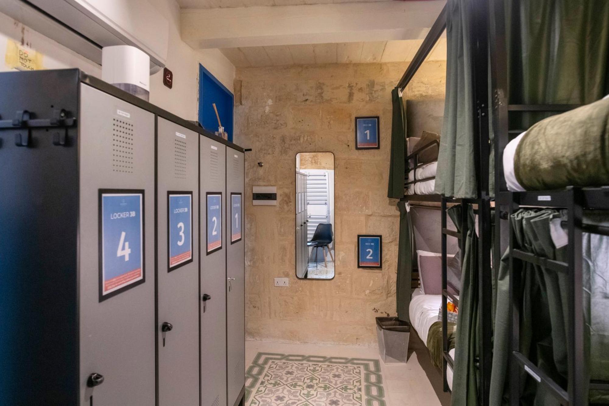 Mandera'S Boutique Suites & Dorms Valletta Ngoại thất bức ảnh